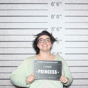 Meet your Posher, Lindsey